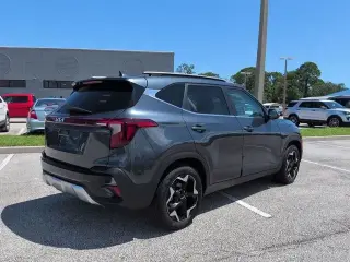 Kia Seltos 2026 EX 4dr SUV