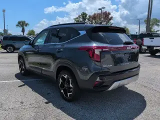 Kia Seltos 2026 EX 4dr SUV