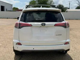 Toyota RAV4 2018 Limited SUV 4 puertas