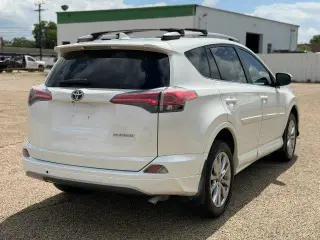 Toyota RAV4 2018 Limited SUV 4 puertas