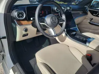 Mercedes-Benz Clase C 2022 C 300 4dr Sedán