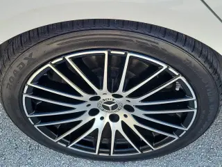 Mercedes-Benz Clase C 2022 C 300 4dr Sedán