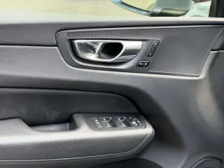 Volvo XC60 2021 AWD T5 Momentum 4p SUV