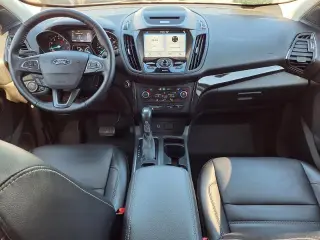 Ford Escape 2017 Titanium 4p SUV