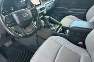 Toyota Tacoma 2025 4x4 SR5 4dr Double Cab 6.1 ft LB