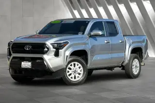 Toyota Tacoma 2025 4x4 SR5 4dr Double Cab 6.1 ft LB