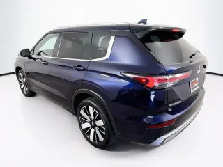 Mitsubishi Outlander 2025 SEL 4dr SUV