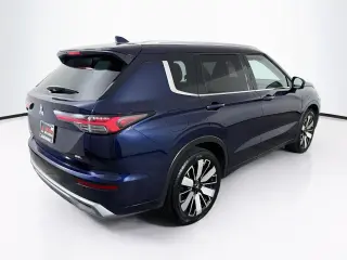 Mitsubishi Outlander 2025 SEL 4dr SUV