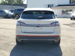 Lincoln Nautilus 2023 AWD Reserve 4dr SUV