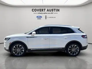 Lincoln Nautilus 2023 AWD Reserve 4dr SUV
