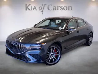 Genesis G70 2025 2.5T Estándar 4p Sedan