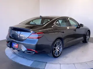 Genesis G70 2025 2.5T Estándar 4p Sedan
