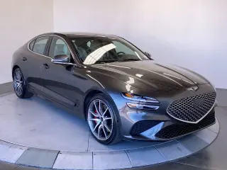 Genesis G70 2025 2.5T Estándar 4p Sedan