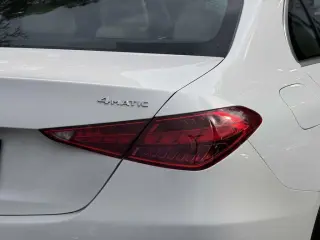 Clase C Mercedes-Benz 2023 AWD C 300 4MATIC 4dr Sedán