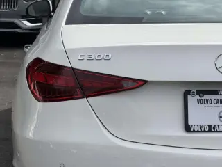 Clase C Mercedes-Benz 2023 AWD C 300 4MATIC 4dr Sedán