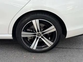Clase C Mercedes-Benz 2023 AWD C 300 4MATIC 4dr Sedán