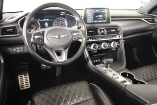 Genesis G70 2019 tracción en todas las ruedas 3.3T Avanzado 4dr Sedán