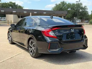 Honda Civic 2019 Si 4p Sedan con llantas de verano
