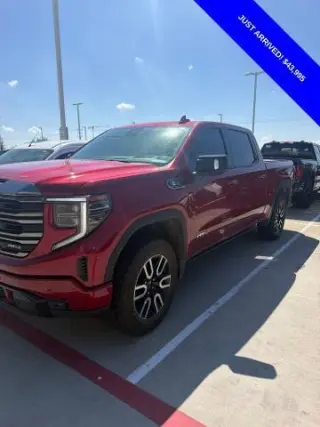 GMC Sierra 1500 2023 4x4 AT4 4dr Crew Cab 5.8 ft. CB