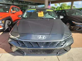 Hyundai ELANTRA 2025 SE 4p Sedan