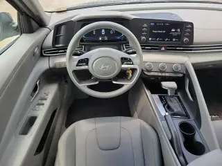 Hyundai ELANTRA 2026 SE 4p Sedan