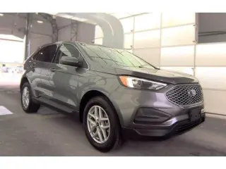 Ford Edge 2023 con tracción en las cuatro ruedas, versión SEL, crossover de 4 puertas