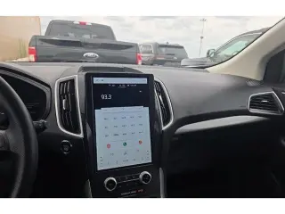 Ford Edge 2023 con tracción en las cuatro ruedas, versión SEL, crossover de 4 puertas