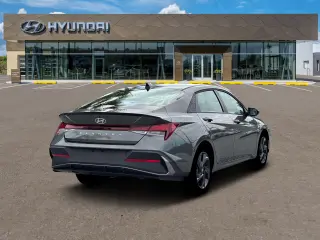 Hyundai ELANTRA 2026 SEL Sport 4p Sedan