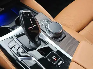 BMW Serie 5 2023 540i 4dr Sedán