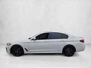BMW Serie 5 2023 540i 4dr Sedán