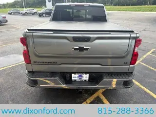 Chevrolet Silverado 1500 2023 4x4 LT 4dr Crew Cab 5.8 ft. SB w/1LT