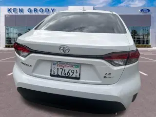 Toyota Corolla Híbrido 2026 LE 4dr Sedán