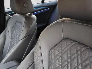 BMW Serie 5 2023 530i 4dr Sedán