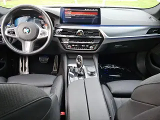 BMW Serie 5 2023 530i 4dr Sedán