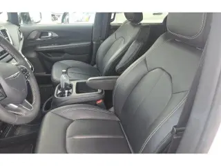 Chrysler Pacifica 2026 Select 4dr Mini-Van