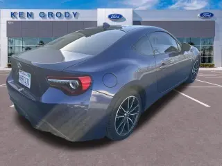 Toyota 86 2020 2dr Coupe 6A
