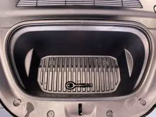 Tesla Modelo Y 2024 AWD Long Range 4p Crossover