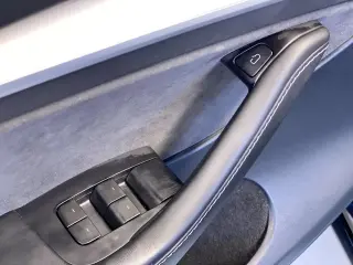 Tesla Modelo Y 2024 AWD Long Range 4p Crossover
