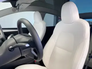 Tesla Modelo Y 2024 AWD Long Range 4p Crossover
