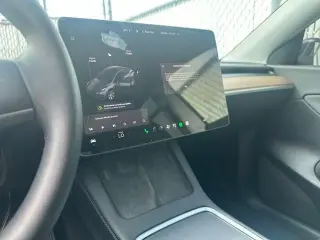 Tesla Model Y 2022 tracción en todas las ruedas Long Range 4p Crossover