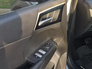Mitsubishi Outlander 2023 4x4 SE 4p SUV