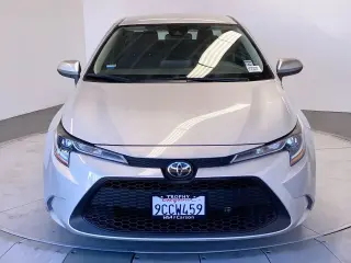Toyota Corolla 2022 LE 4p Sedan