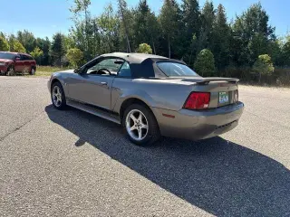 Ford Mustang 2002 Deluxe 2descapota