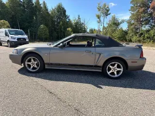 Ford Mustang 2002 Deluxe 2descapota