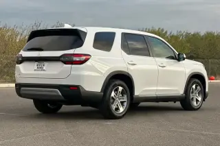 Honda Pilot 2025 ATV EX-L 4p SUV