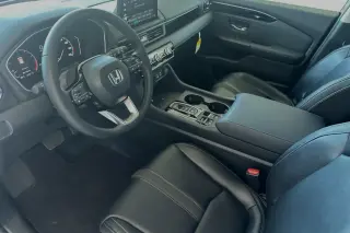 Honda Pilot 2025 ATV EX-L 4p SUV