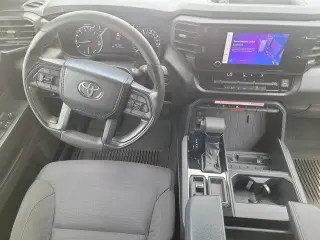 Toyota Tundra 2025 4x4 SR 4dr CrewMax Cab Pickup SB