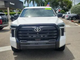 Toyota Tundra 2025 4x4 SR 4dr CrewMax Cab Pickup SB