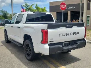 Toyota Tundra 2025 4x4 SR 4dr CrewMax Cab Pickup SB