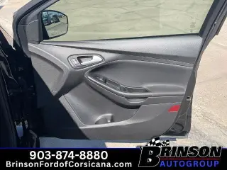 Ford Focus 2018 SEL 4p Hatchback